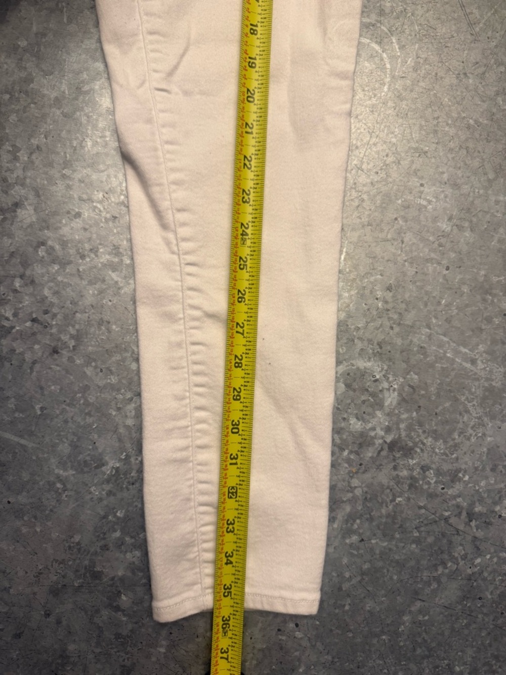 Women's White Jeans - Picture 8 of 8